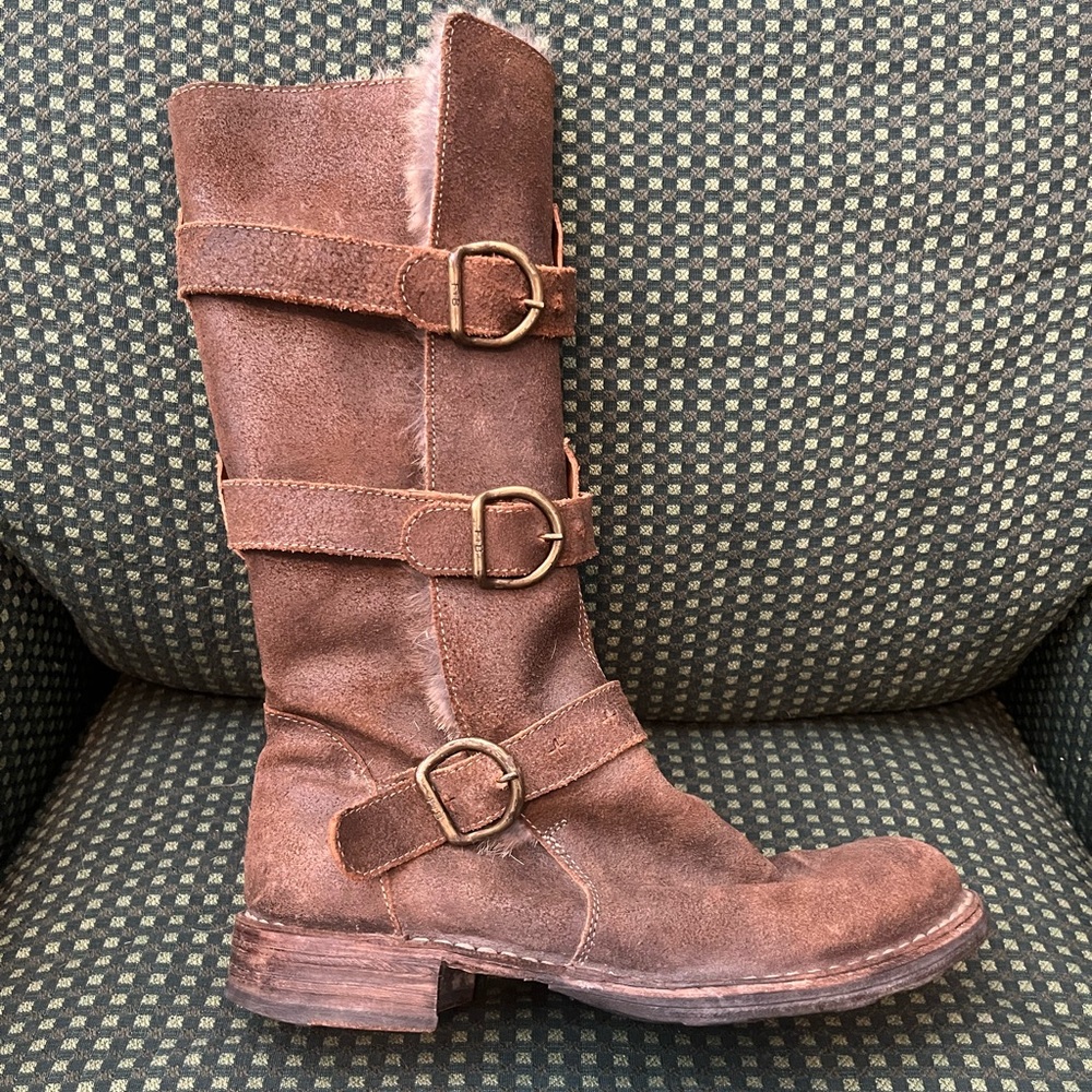 Florentini + Baker real leather and fur boots. Size 37 (fits size 7 to 8).